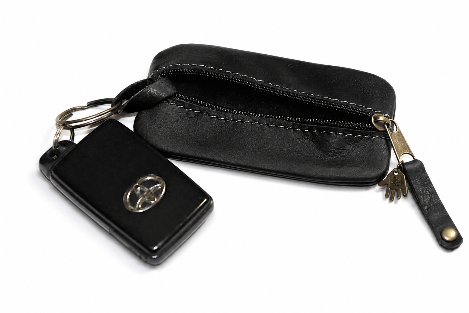 Henriette Claire Ledertaschen Handgefertigte Lederprodukte mit Stil Individuelle Anfertigung Schlüsseltäschchen Leder schwarz – edles Nappa Anilinleder